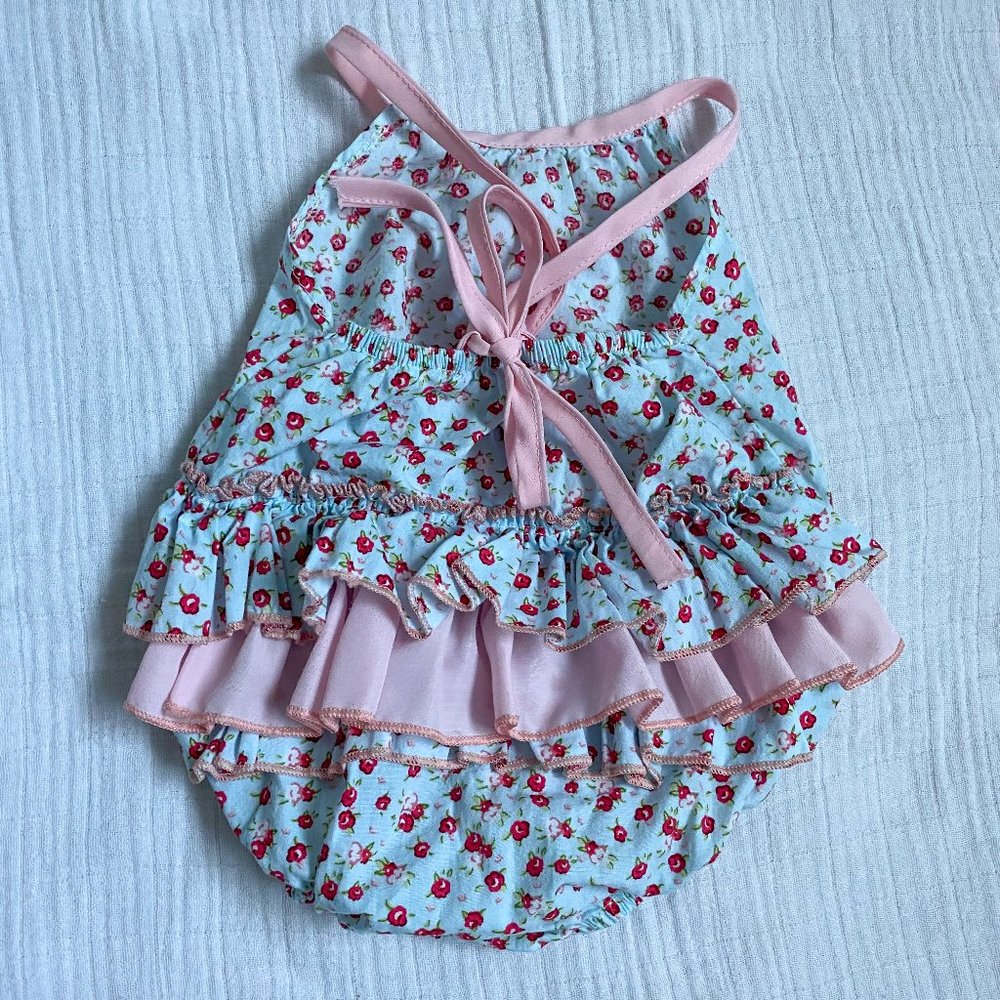 Floral ruffle bottom bubble